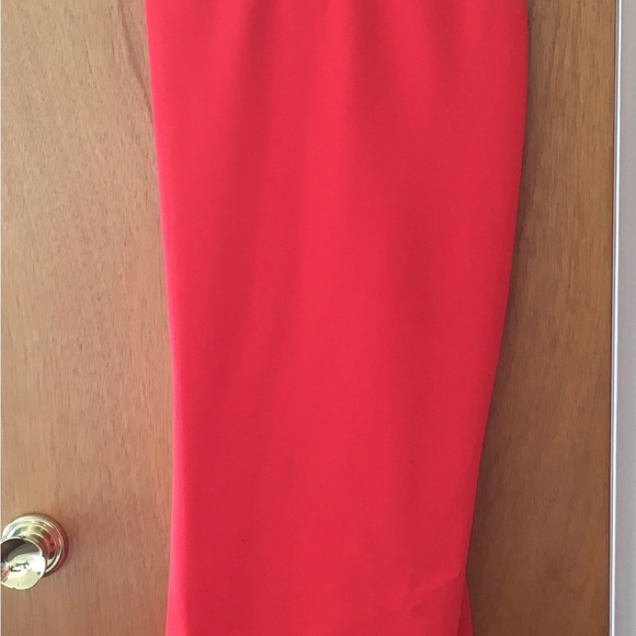 Evening gown - Picture 3 of 4